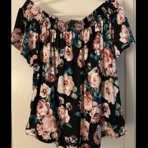 Plus Size Floral Off Shoulder Top